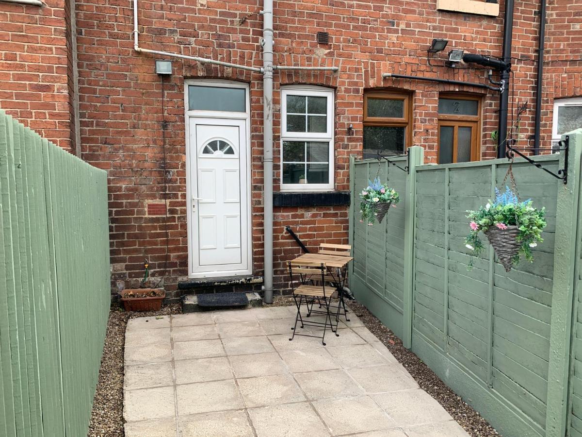 Contemporary & Chic Inner Terrace 5 Mins From Barnsley Town Centre Ngoại thất bức ảnh