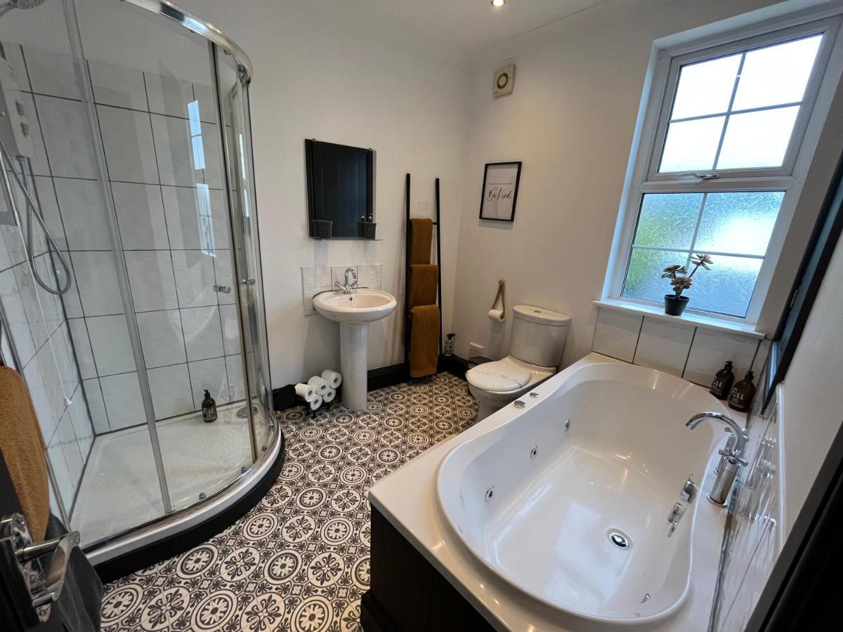 Contemporary & Chic Inner Terrace 5 Mins From Barnsley Town Centre Ngoại thất bức ảnh